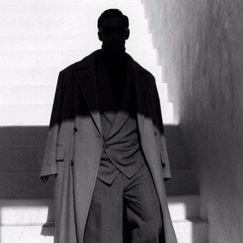 radbehzad1's tweet photo. #behzadrad #rad #behzad #model #fhion #artist #actir #director #cinema #theater #بهزادراد #راد #بهزاد #سوپراستارایران #بهزادمارگردان #بهزادرادمدل #بهزادبازیگر #تئاترشهر https://t.co/Kiw7KYrz2v