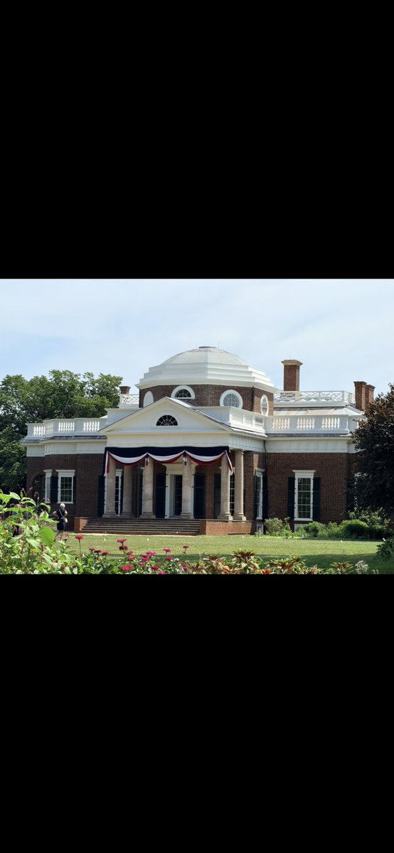 RebeccaBarker70's tweet photo. 250 YEARS AGO there were those who believed in creating a new country🇺🇸🎉🎉Happy Birthday to the United States of America🎉
📢 Shoutout 📢 to @KEDCGrants for allowing me to visit places that built this country over the years🥰 ☺️
@passport2lead @KingWendy_m @DrJWEvansJr @usedgov https://t.co/KtaRVW3iPQ