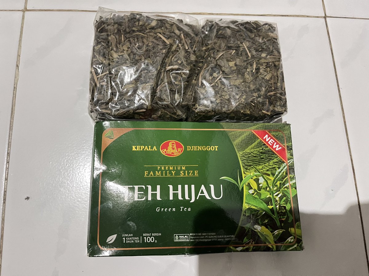 happys0urce's tweet photo. @ylpspta teh hijau 20k aja ka, masi segelan https://t.co/mWkAJ8JV0F