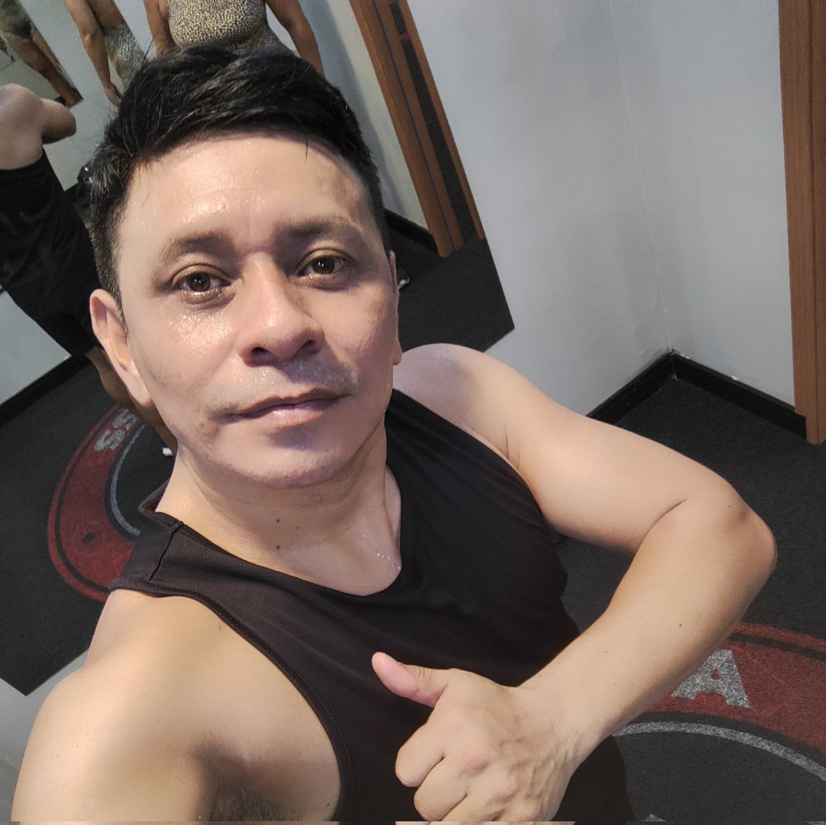 Jbc1984Sandro's tweet photo. Malhar 💪 https://t.co/s7z4zc1OWZ