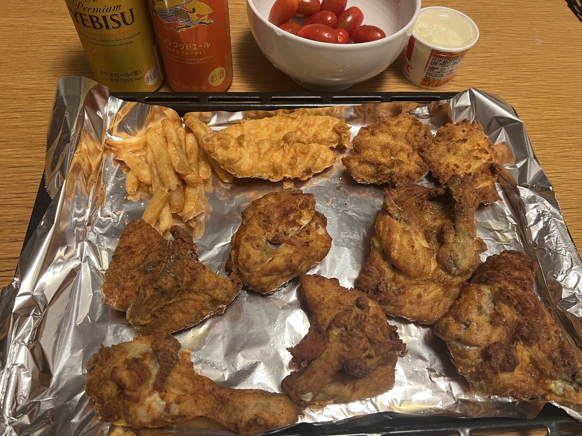 MDLOVE1020's tweet photo. 昨晩はケンタのチキン🍗でビール🍺飲んで寝落ちでした
#ケンタッキーフライドチキン #チキン https://t.co/opEFrrItHD