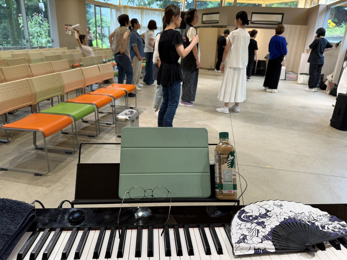 capitalima's tweet photo. ゴスペルコンサート本番。
福岡市植物園にて。
6:00起き(笑)。
本番は15時から。
エネルギーをうまく配分しなければ。 https://t.co/A2rjDocsZC