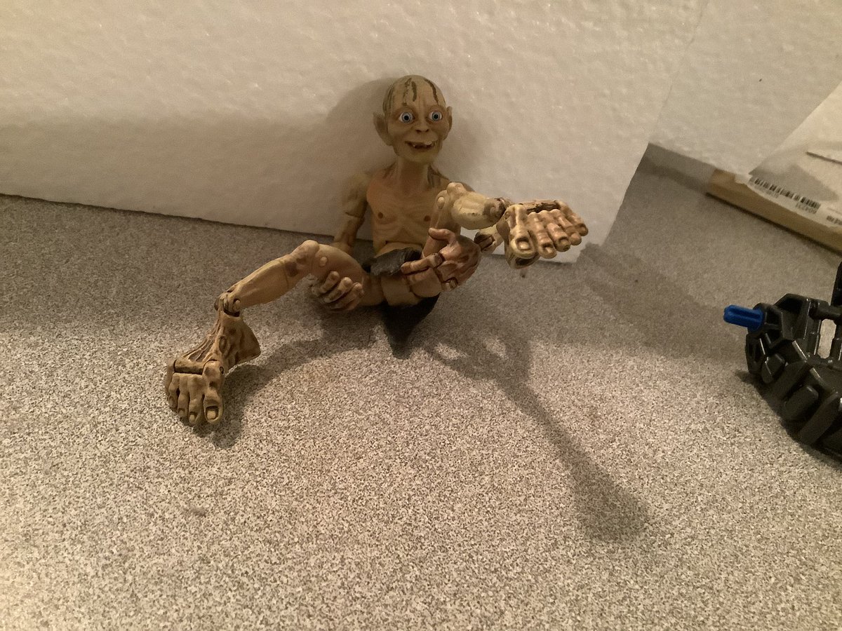 BogBeastYag's tweet photo. Sluty gollum https://t.co/EuKD1QTqBG