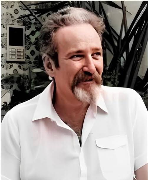 DetetiveSor's tweet photo. @outcinemabr @kyo_Benimaru Ator Carlos Kroeber. https://t.co/AoIvonkaVA