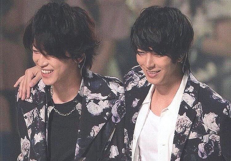 saku_p49's tweet photo. やまぴーも亀梨くんもここまで変わらないのはどゆこと
お互い好きがだだ漏れなのがよき
ずっと2人で笑っててくれ https://t.co/DN8l0x4Jjj