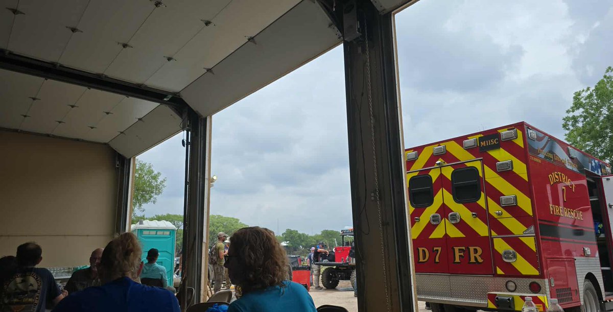 136Rescue's tweet photo. Today marks 1 year since the tragic Texas Hill Country floods . Team Dominator, United Cajun Navy and Rescue 136 joined forces with many others from across the state as TaskForce 18 ! We all will always be committed to serving our rural communities in any disaster! https://t.co/ozqxE0NCbb