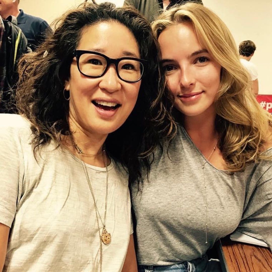 fleshbyfemme's tweet photo. Your two lesbian moms at the parent-teacher conference https://t.co/uG5eFyQDE3