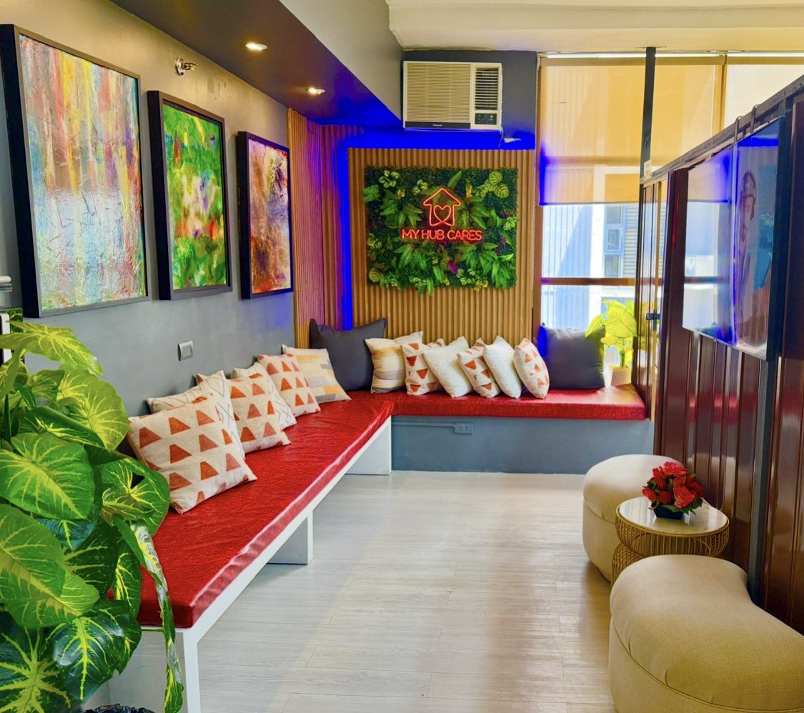 myhubcares's tweet photo. Looking for an HIV treatment hub in Metro Manila South, Laguna and Cavite? Look no further. 

Come to My Hub Cares Alabang. 

📌 My Hub Cares Alabang 
🏨Civic Prime Condominium 
🚪Room 717 and 718
📫2501 Civic Drive, Filinvest Corporate City, Alabang 1770 Muntinlupa City, Metro Manila

It’s in the orange building in front of Festival Mall beside the Alabang Fire Station

⏰Clinic hours: 
Monday to Sunday 9:00 am to 6:00 pm

☎️Hotline #: 0954-468-1630

#myhubcares