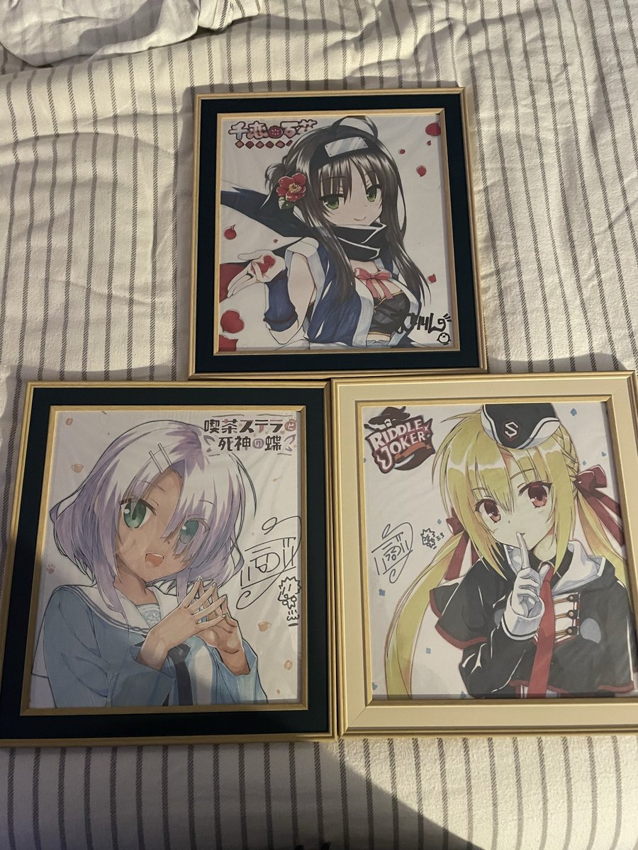 whyhellothe's tweet photo. My collection of my various visual novel related things 🥹 (more in comments) https://t.co/wGjafMtF4P