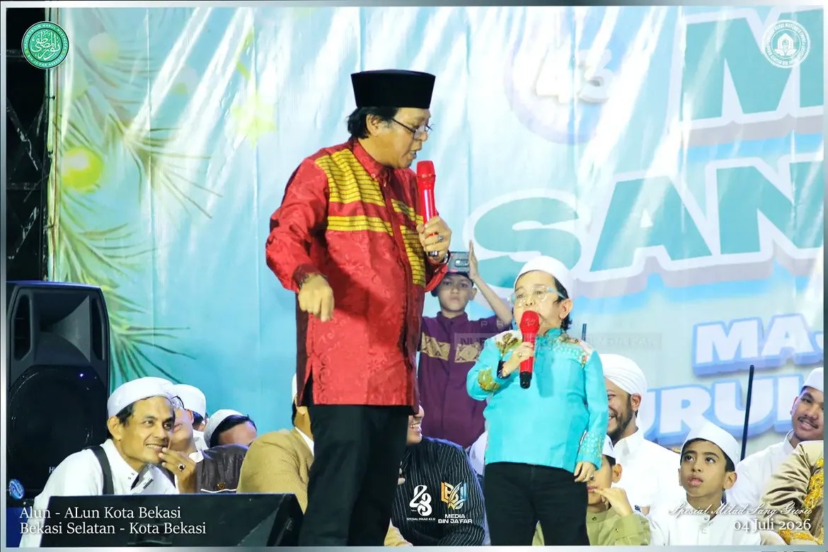 NmDepok's tweet photo. MILAD SANG GURU 
MILAD Ke 43 &amp; 13 NURUL MUSTHOFA 4 
Bersama NURUL MUSTHOFA BIN JA'FAR 

Tanggal : Sabtu , 04 Juli 2026 
Pukul : 20:00 wib selesai
Tempat : ALUN ALUN KOTA BEKASI 
Jln. Pramuka no 59 , marga jaya - kota bekasi 

#nurulmusthofa_original
#NurulMusthofaBinJa'far https://t.co/THryTCrfBG