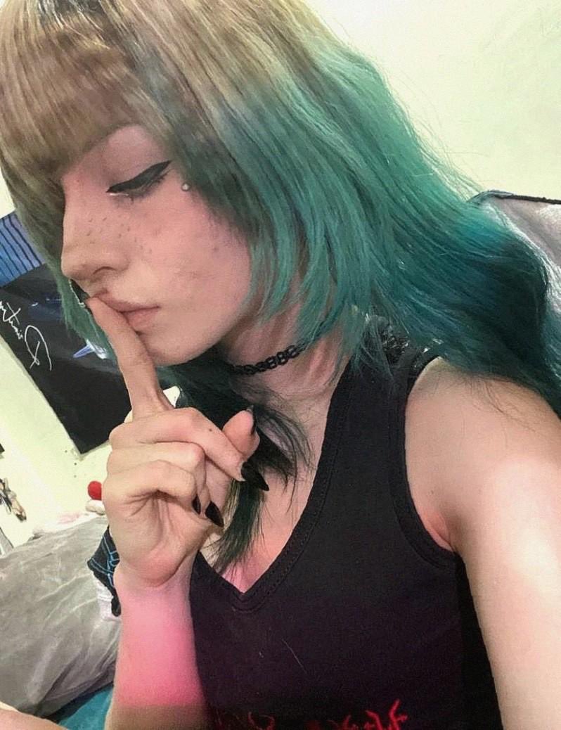 dynamittens's tweet photo. introduction.ೃ࿔ ㅤꨄ︎

♡ 19,she/her
♡ egirl
♡ straight, sub
♡ virgin
♡ perverted &amp; weird 
♡ student

new to nsfwtwt

i dream of belonging to someone 
♡ to be moots 

#nsfwtwtًً  #nsfw https://t.co/htUAuCfKXi