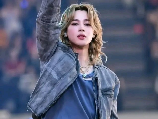 _mochi_park95's tweet photo. The sun greets me through the window, bringing with it a million unusual feelings. Good morning to you far away, my precious army. Your presence is always present in every breath and the remnants of unfinished dreams.
Good morning amy
I missed you all 💜 https://t.co/y1oVETnbdd