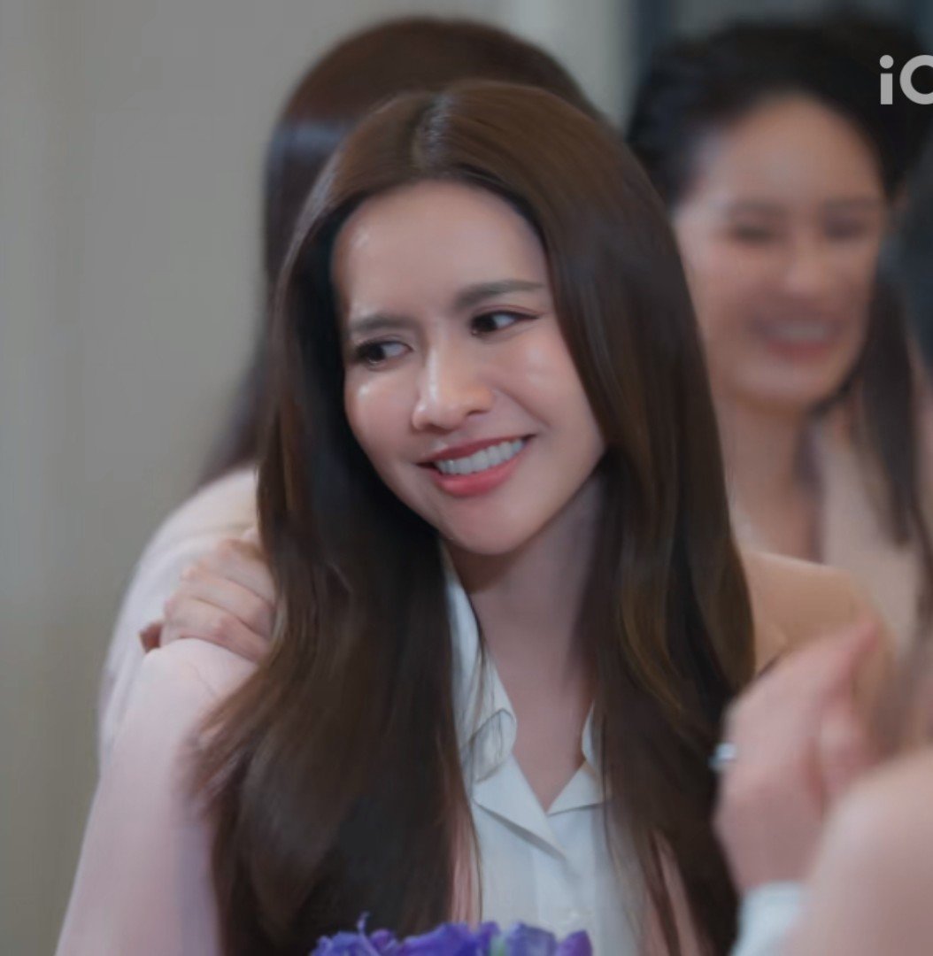 mcugls's tweet photo. crying over namneung acted "i don't want to be in this position, please someone save me" so well. the genuine scared look in her face, pls

#NamneungMilinD https://t.co/a3I8qX2Pfn