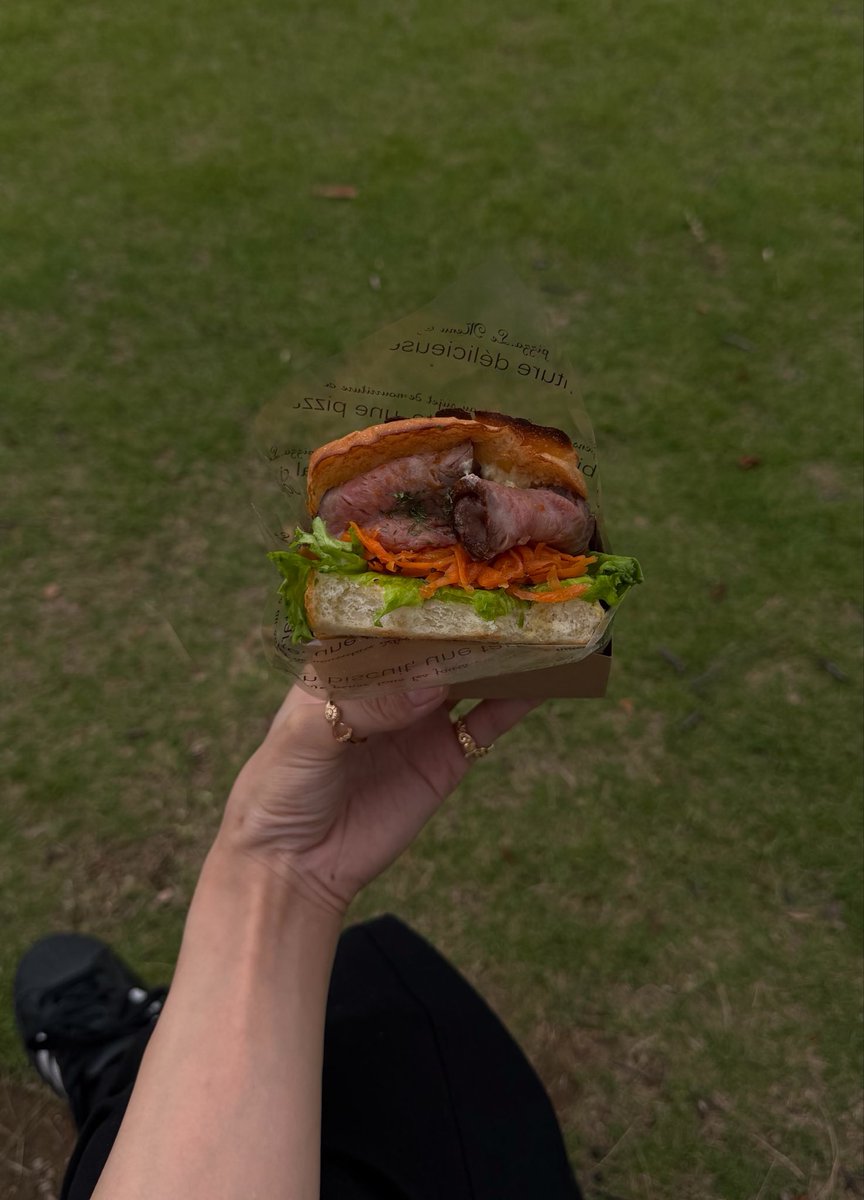 lsupx's tweet photo. Picnik🥪✨️❤️ https://t.co/bGnspw4yin