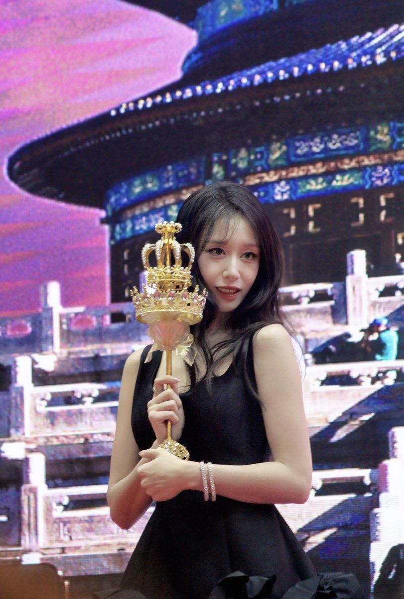 HolyZk's tweet photo. 260704 - PJY Beijing Fan meeting 🖤 (5)

#Jiyeon #PARKJIYEON #티아라 #TARA https://t.co/dFIOkkJ3Hb