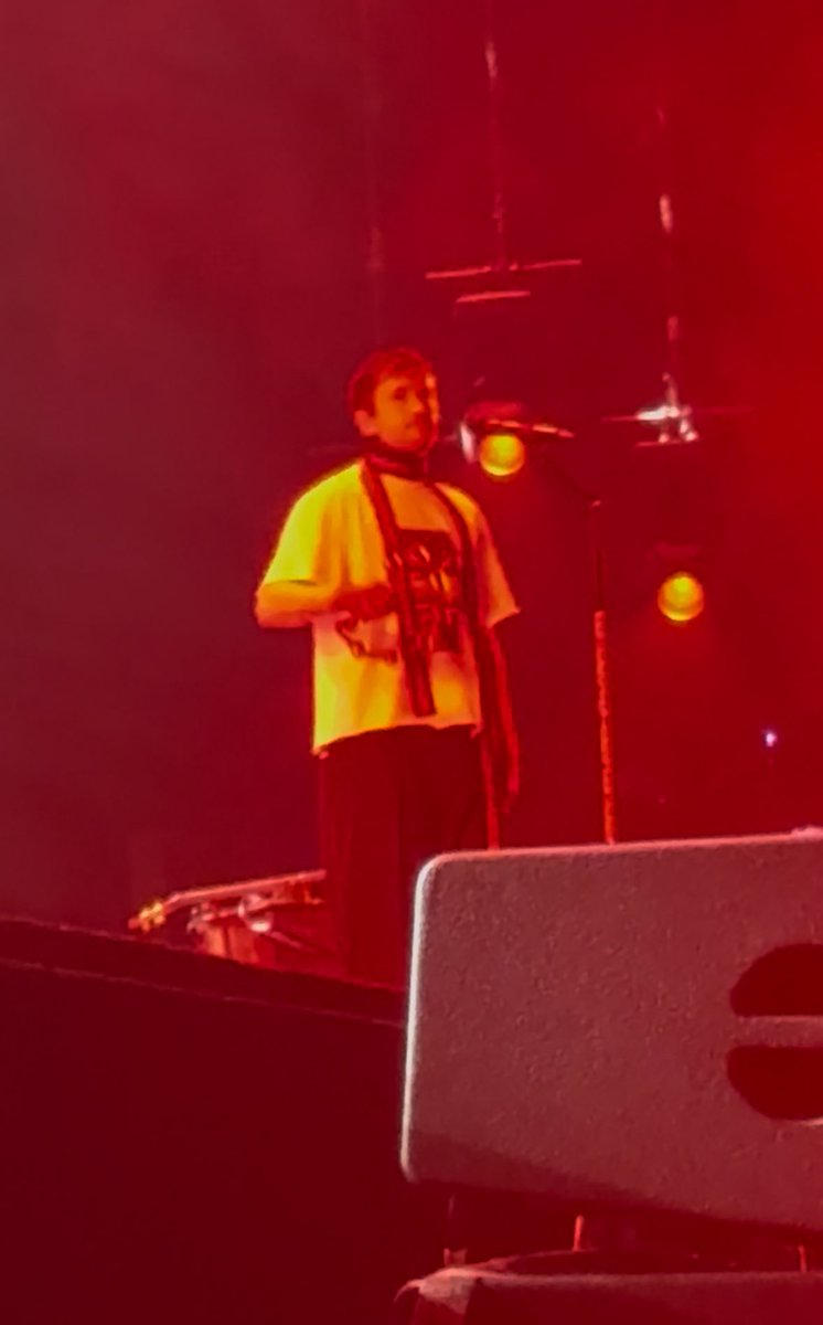 ₊⁺ Wika ⊬ HELD THE JOSHLER FLAG AT RW tweet media