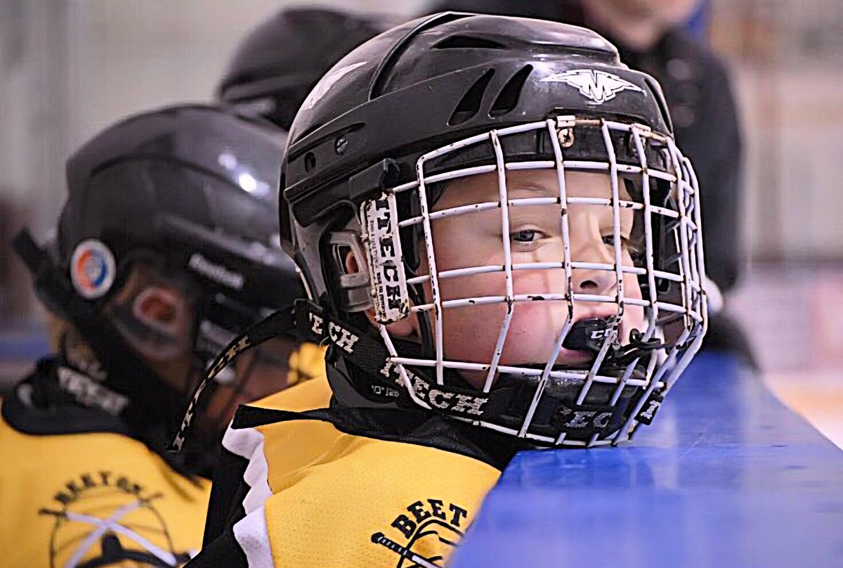 Answers4Sean's tweet photo. He only wanted to play hockey. 
People had other plans for Sean. 
I hate you motherfuckers. 
Fucking scum.
😡🖕🐓💩 https://t.co/ZetJ3tWsng