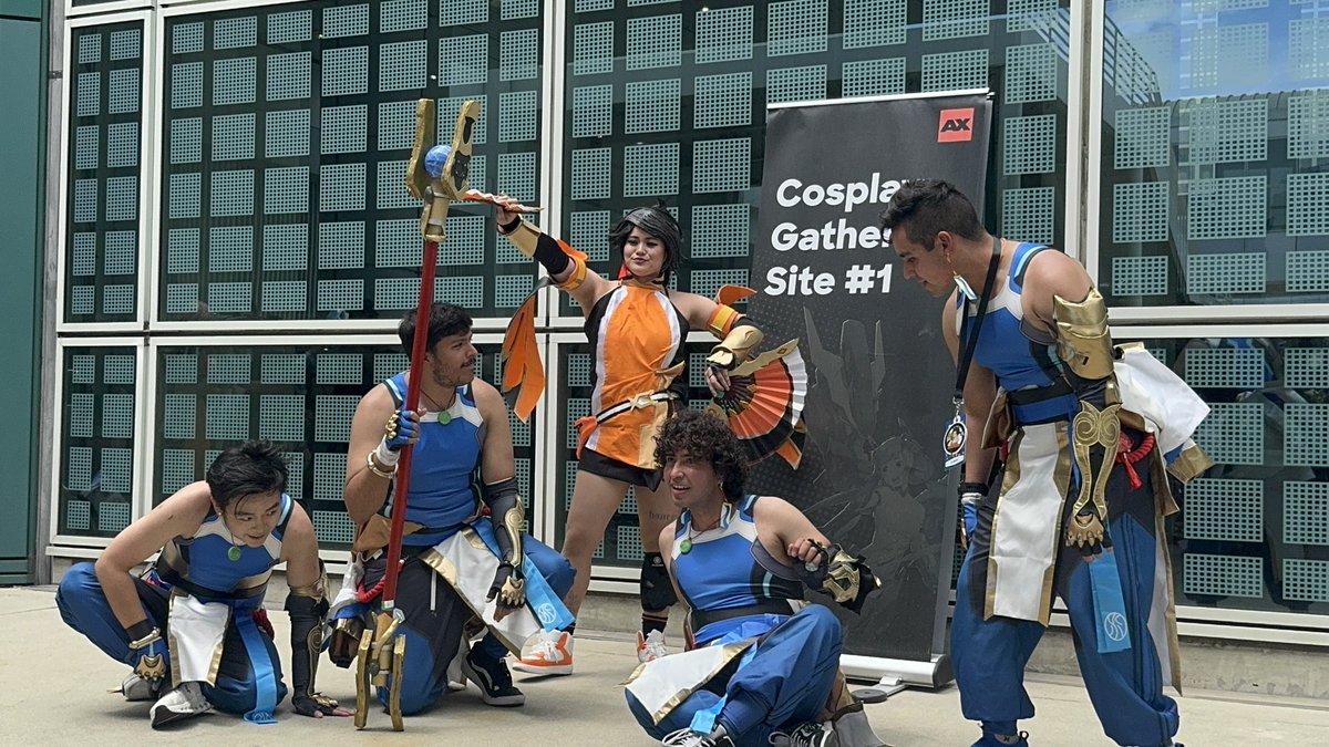 skratchful's tweet photo. OVERWATCH MEETUP AT ANIME EXPO WAS PEAK!!!

#AX2026 #overwatch https://t.co/KMhX0dhNhU