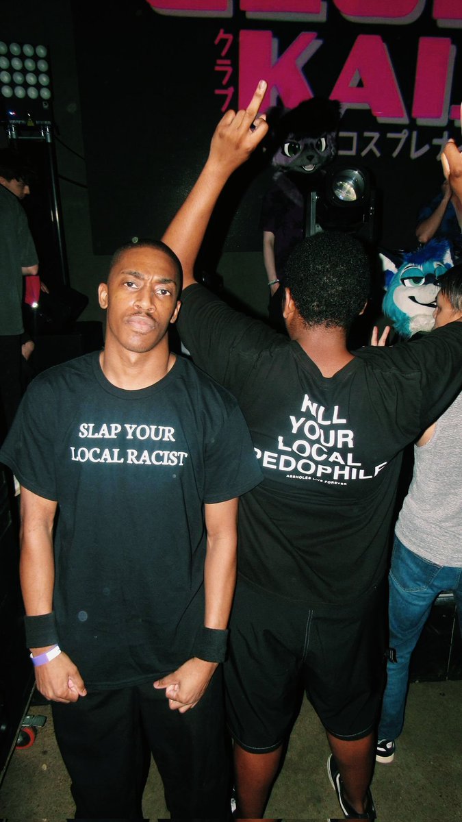 mikejones_mad's tweet photo. 4th of July but the message is still clear.... https://t.co/LaroAaAPdj