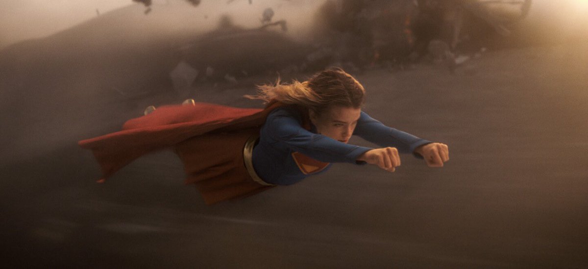simplypokers's tweet photo. thinking about how kara immediately flew to ruthye when she screamed for her and had NO hesitation. her pulling her chair away from the creep too. 

she didn’t play around for that little girl. 😭

like…you mean she’ll carry me in her strong arms and hold me close ? https://t.co/2YTa09Kiwm