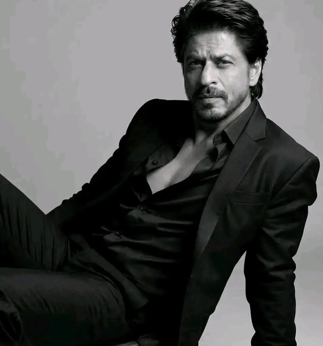 Devoted2SRK60's tweet photo. Wowie wow wow!! 🤩 🔥 🔥 🚨 🚒 😍
#ShahRukhKhan #KingKHAN #SRK https://t.co/qS8e01wSCt