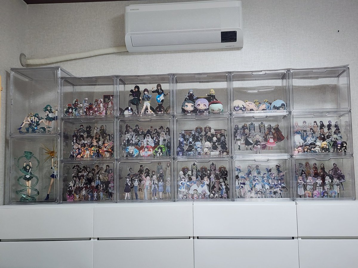Snow_Cat_MMM's tweet photo. #백합_트친소 #백합러_트친소
#GL_트친소 #GL러_트친소
애니메이션&amp;코믹스 가리지 않아요
*현재 본진 : 카구히메(초카공), 와타나레, 오무로가(유루유리) 정도 됨임니다 ·ᴗ·
*특이사항 : 쿨계미소녀 쿨계여캐에 환장합니다 특히 흑발장발/단발!
타래에 흑발장발쿨계미소녀 최애타래도 잇습니다..ㅋ
⬇️ https://t.co/HniLxhnJit