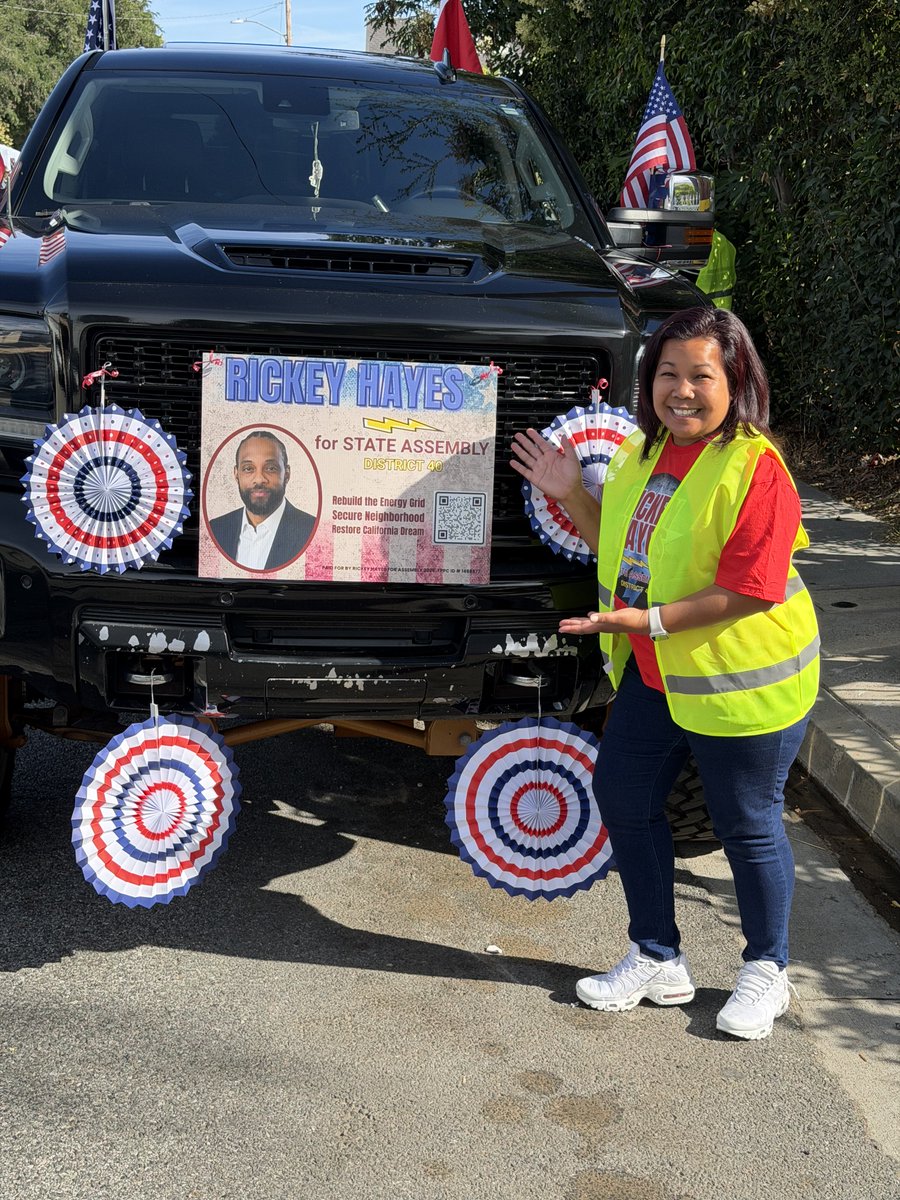 Rickey4Assembly's tweet photo. Just wrapped up the Santa Clarita 4th of July parade with my team! It was great to see so many neighbors, supporters, and friends. We are all proud to be Americans today! #America250 https://t.co/1TKQA7qJZY