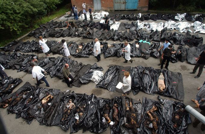 EuhFuh's tweet photo. @AkrepVerdozo69 @walterchronchit @YIMBYPoland Muslims in Russia: https://t.co/0ChV1rTqFg