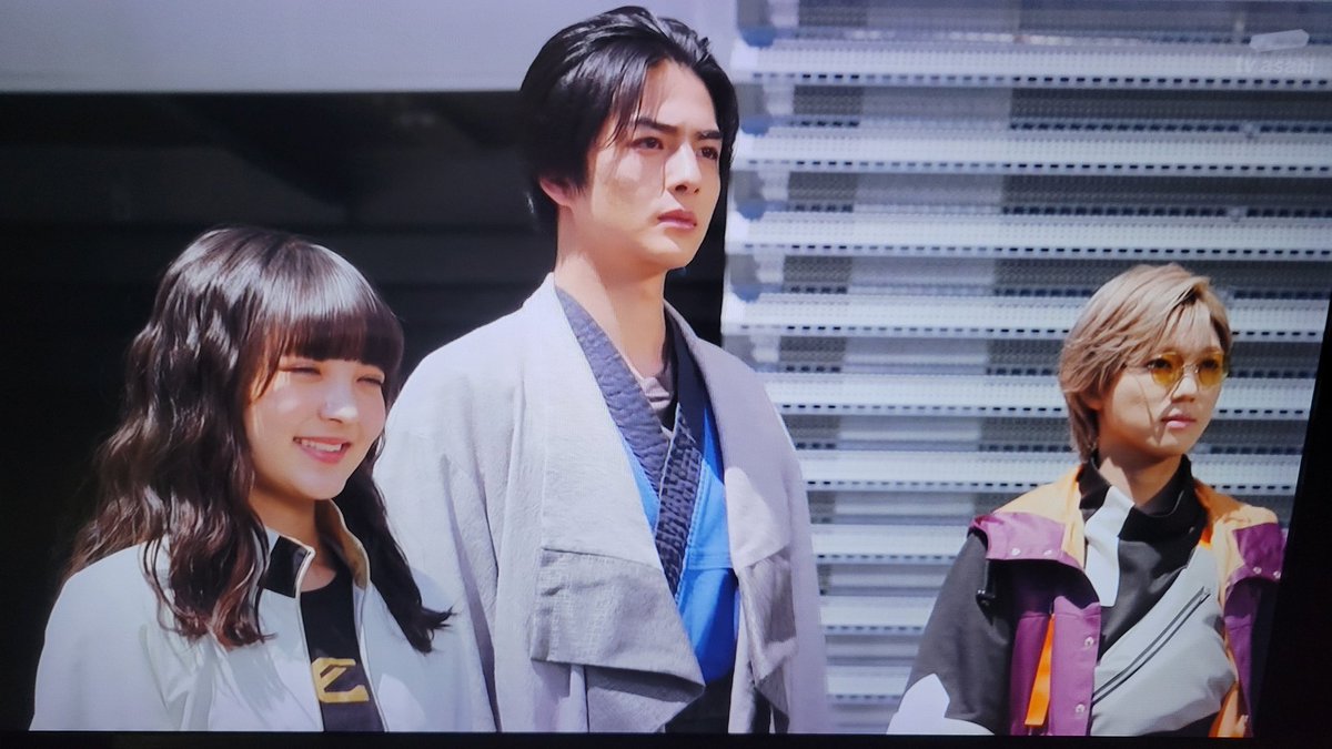 Mutuki2018's tweet photo. いらっしゃいませ
#nitiasa #超ギャバン https://t.co/Mtz39fCC0i