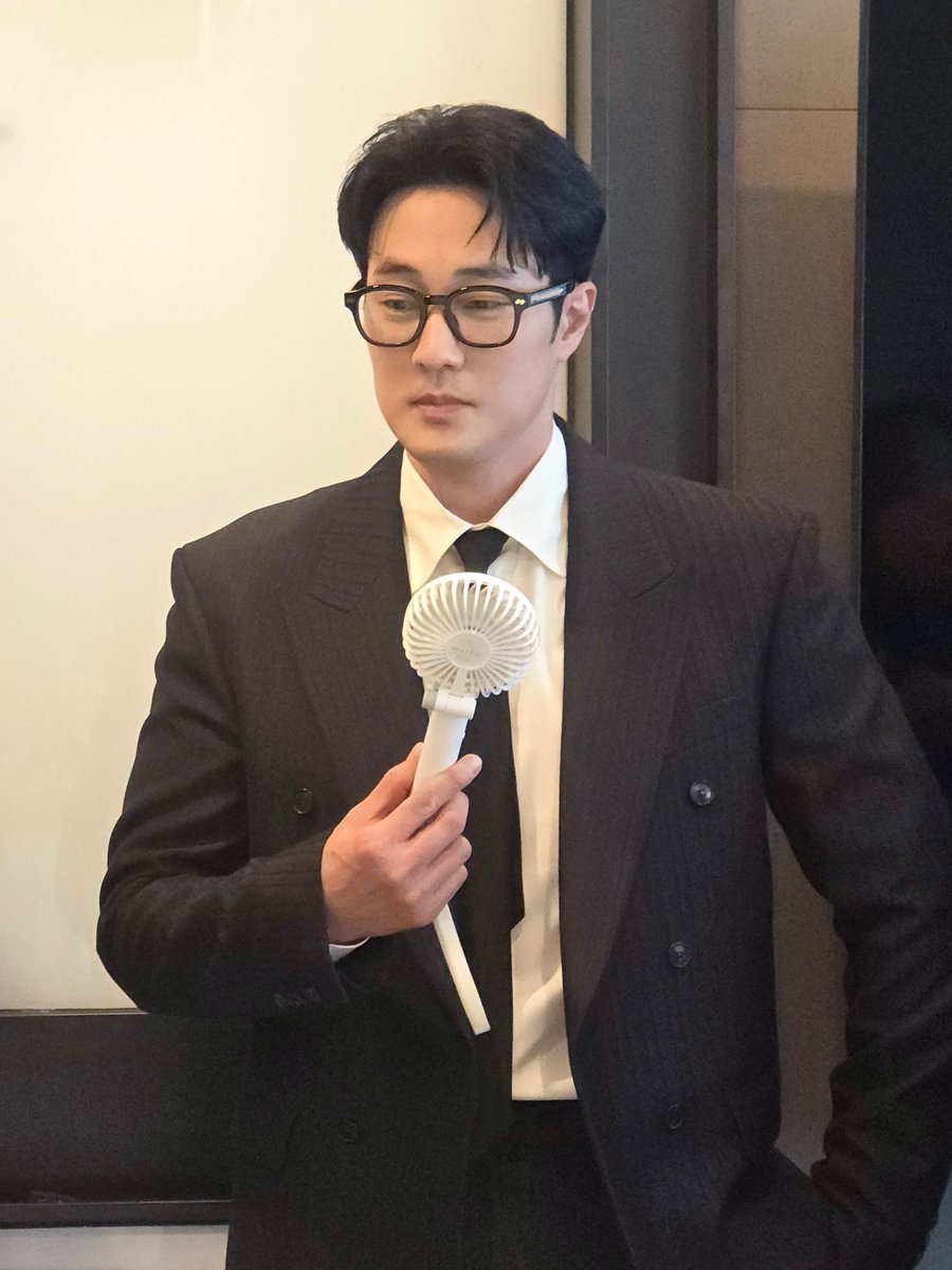 소지섭 tweet media