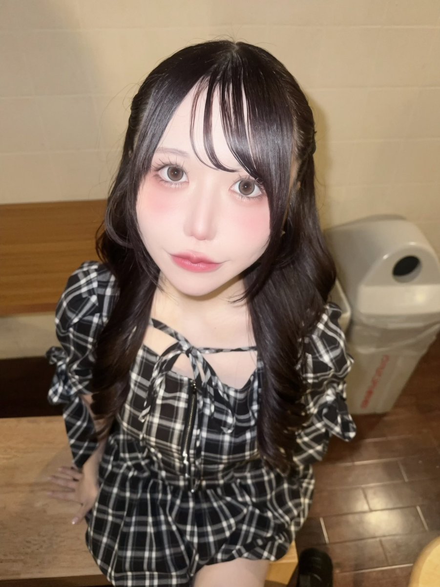 Loverin_panda's tweet photo. 💭ྀི🎀

Sistersあにま ぱんだほわいと🐾
きさらぎ らぶです。

🆕ENTP(たまにENFP)
O型
食いしん坊(ビックケバブにハマってます)座右の銘は「1日１愛す🍨」
元長距離選手(体幹やばい一生消えない)
おしゃべり大好きです
らぶりんずはもっと大好きです(♡)

愛を歌ってます。
よろしくお願いします🫧ྀི https://t.co/57YrWiA4Qr