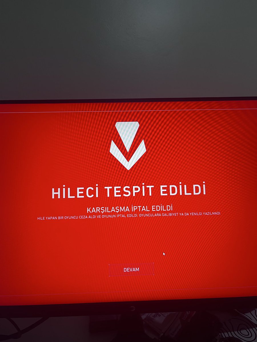 papazbequit's tweet photo. 30 vurduk son raund mı buluyon amk riotu bir günde 3. hile https://t.co/FVCJq0mFuS