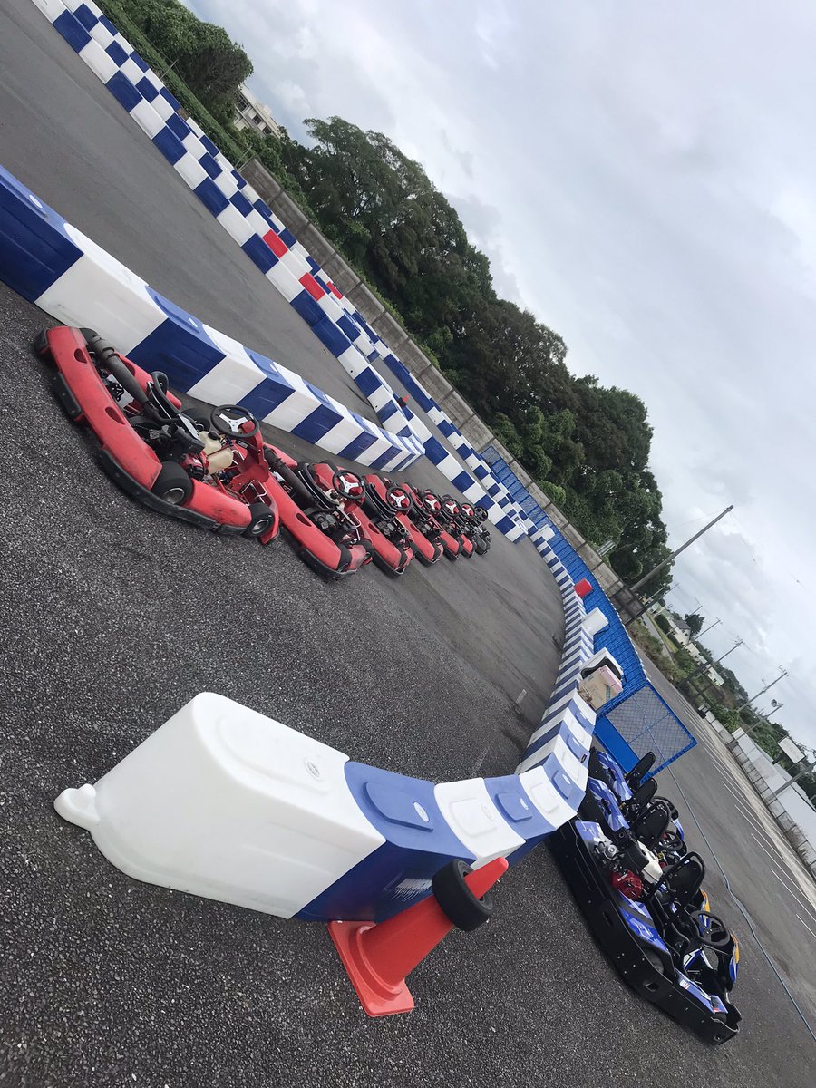 R1SPEED_24's tweet photo. ◇R1営業案内◇
7月5日(日)
⏰️10:00~22:00⏰️
OPENから一般走行可能🙆🏁
※受〆21:00
本日もNEWマシン達がお待ちしてます😉
#新しい仲間導入しました 
#ジュニアカート
#2人乗りカート https://t.co/UOcOTNuLX3