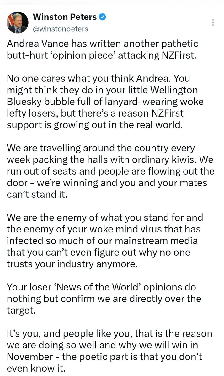 Ko Elizabeth ahau woke af tweet media