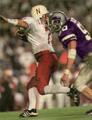 ElSicko420's tweet photo. @jlkurtz Nebraska fans day dream about 3 National Championships in the 90’s…….

KSU fans day dream about winning this game while this face mask didn’t get called. Straight cuck energy lmao https://t.co/CqqttcRgnO