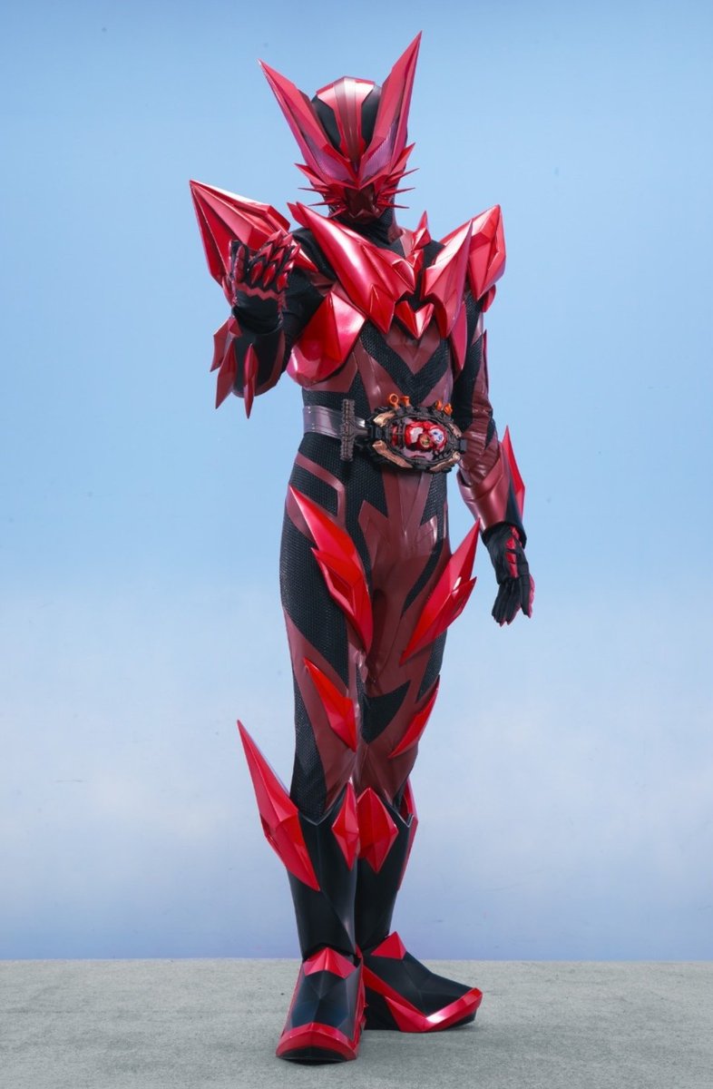 acehavi_'s tweet photo. Honestly, I was shocked.. So.. the photo of the Kamen Rider My-th filming circulating about the appearance of these two cat riders, turned out to be real?! Judging from the official appearance, it really looks very similar to the leaks from that time.
#KamenRiderMYTH https://t.co/j8271edd2a