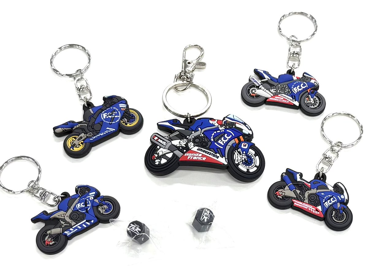 TSR_SUZUKA_JP's tweet photo. 鈴鹿サーキットの南海ビレッジでは、オリジナルグッズも販売中‼️

ガチャもお忘れなく！大当たりは、チームポロシャツ👕です！

#FIMEWC
#鈴鹿8耐 
#Suzuka8hours 
#TSR https://t.co/8qdubrckfH