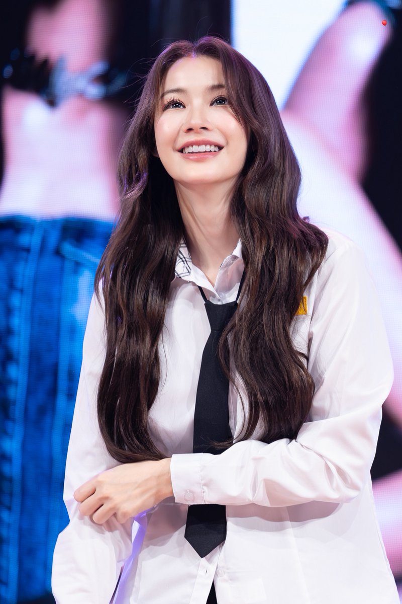 balloonzzal's tweet photo. 260704

🩵

FINALLY NAMTANFILM IN SEOUL
#GirlRulesFMinSeoul
#NamtanTipnaree https://t.co/xlmMJevhLN