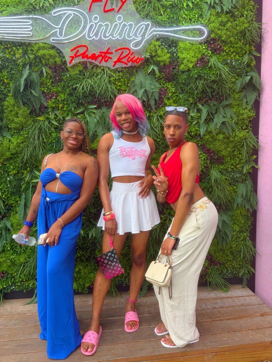 HeyRickeelon's tweet photo. I’m having so much fun, my tuck MUSTY AF!👃🏾🔥 

#PuertoRico 🇵����Cancer tingz ♋️ https://t.co/mP2s1jHNPY