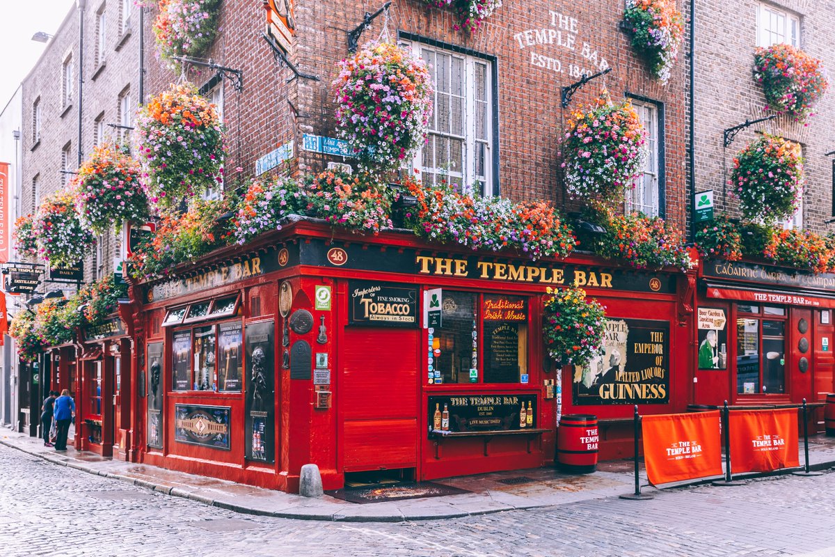 truvivs's tweet photo. Spring in Dublin brings music, literature and lively festivals. Enjoy the International Literature Festival, Forbidden Fruit Festival and the lead-up to Bloomsday. Complete your trip at Kildare Village with 120 boutiques, Irish designers and luxury brands. Book via +6281703357777 https://t.co/8myyz8EeVs
