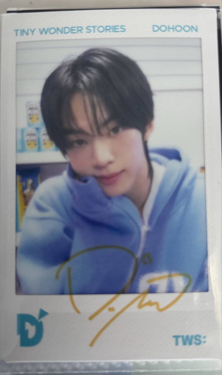 ___mrmrn's tweet photo. TWS DICON POPUP チェキ トレカ  交換

譲　ハンジン
求　ドフン(2枚目画像)

7/5日幕張 8/7めざまし
手渡し交換希望です

お気軽にお声掛けください🙇‍♀️ https://t.co/x8EQ3XiOXV