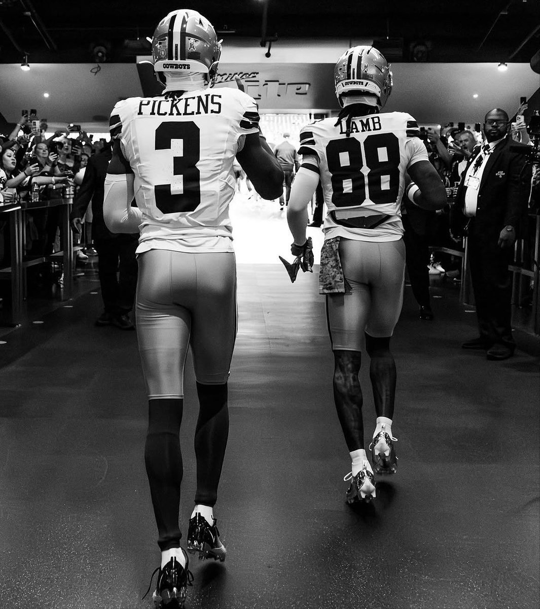 SleeperCowboys tweet picture
