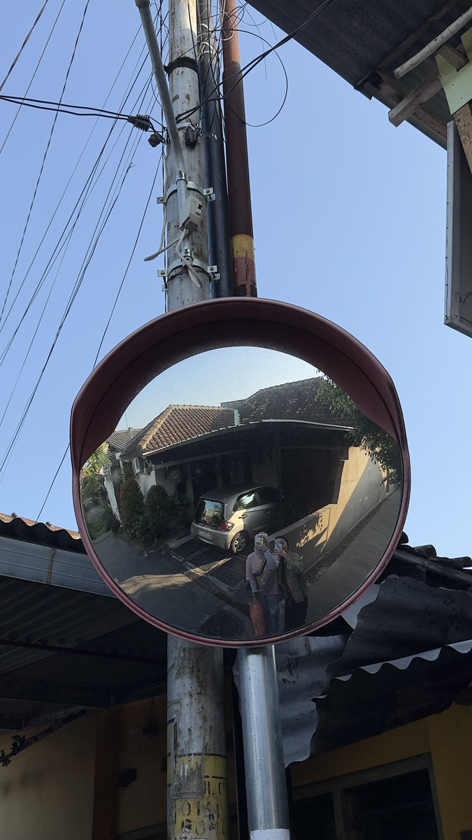 adorkabll's tweet photo. Anak-anak dah pada pulang, kita mah lanjut jalan https://t.co/BdimkTjX6z