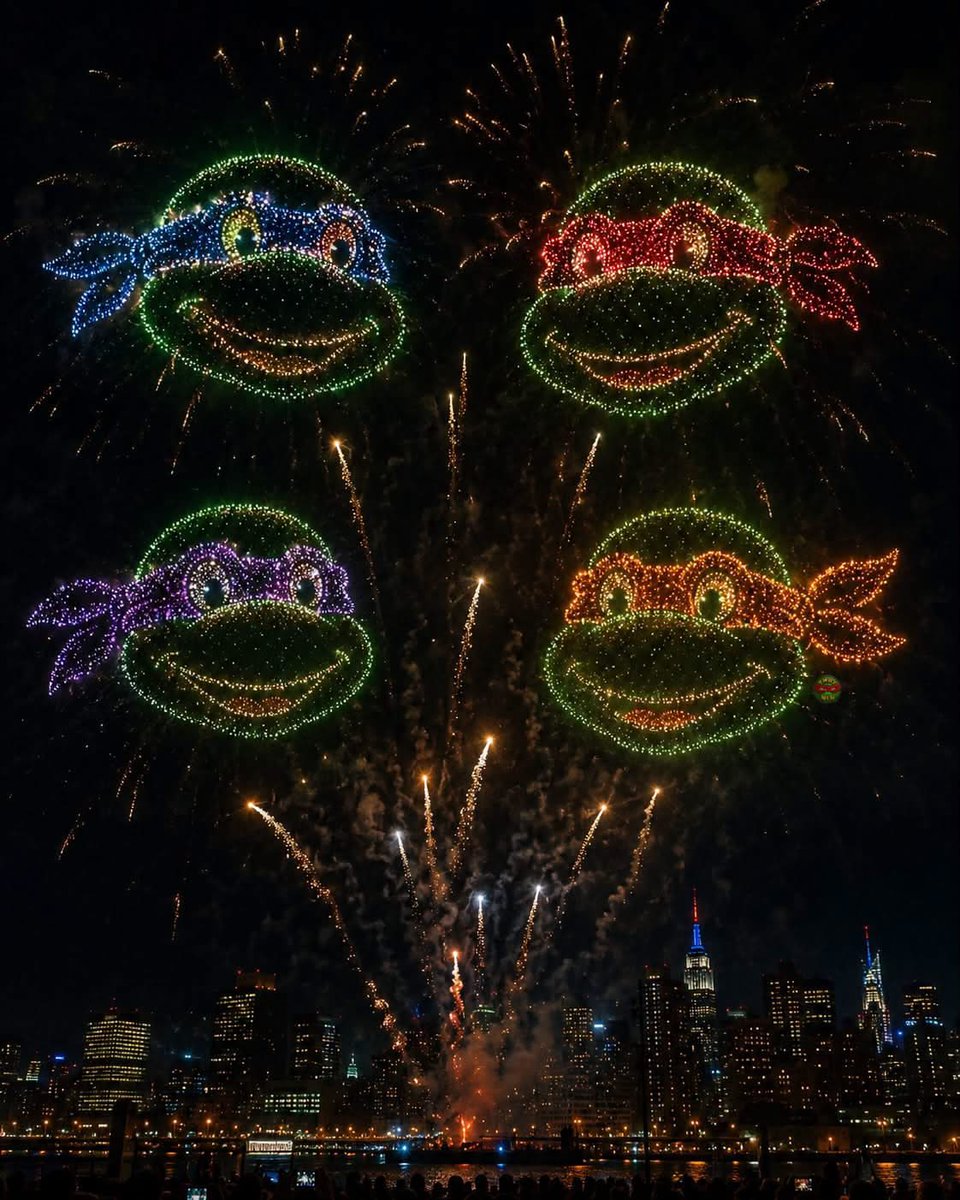 NinjaTurtleLair's tweet photo. Happy 4th! 🎆 https://t.co/YQAKIMNcpD