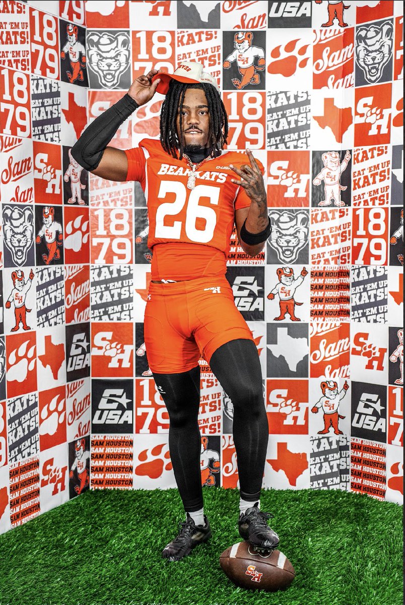 TokyoG34's tweet photo. Year 4 let’s do it !🧡 https://t.co/NKE6PBZc6t