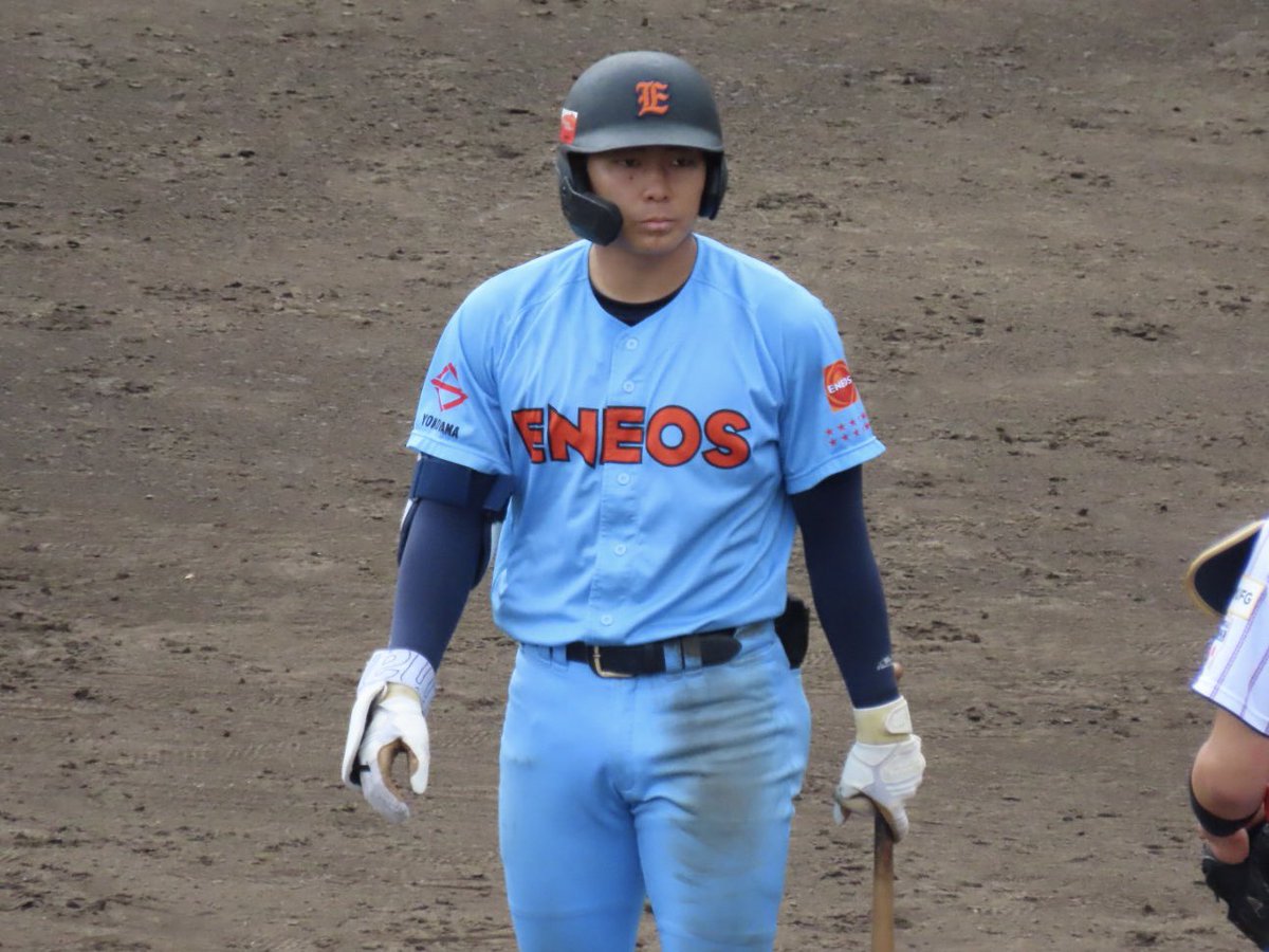 RT_DHJYGD's tweet photo. 侍ジャパン大学日本代表直前合宿🏟️ENEOSとの練習試合⚾️2塁打を含む2安打の活躍のENEOSの植田くん🤓タイムリーヒットを打った猿くん🐒ヒットを打った篠原くんと境野くん😃 https://t.co/4otAz0cAzY