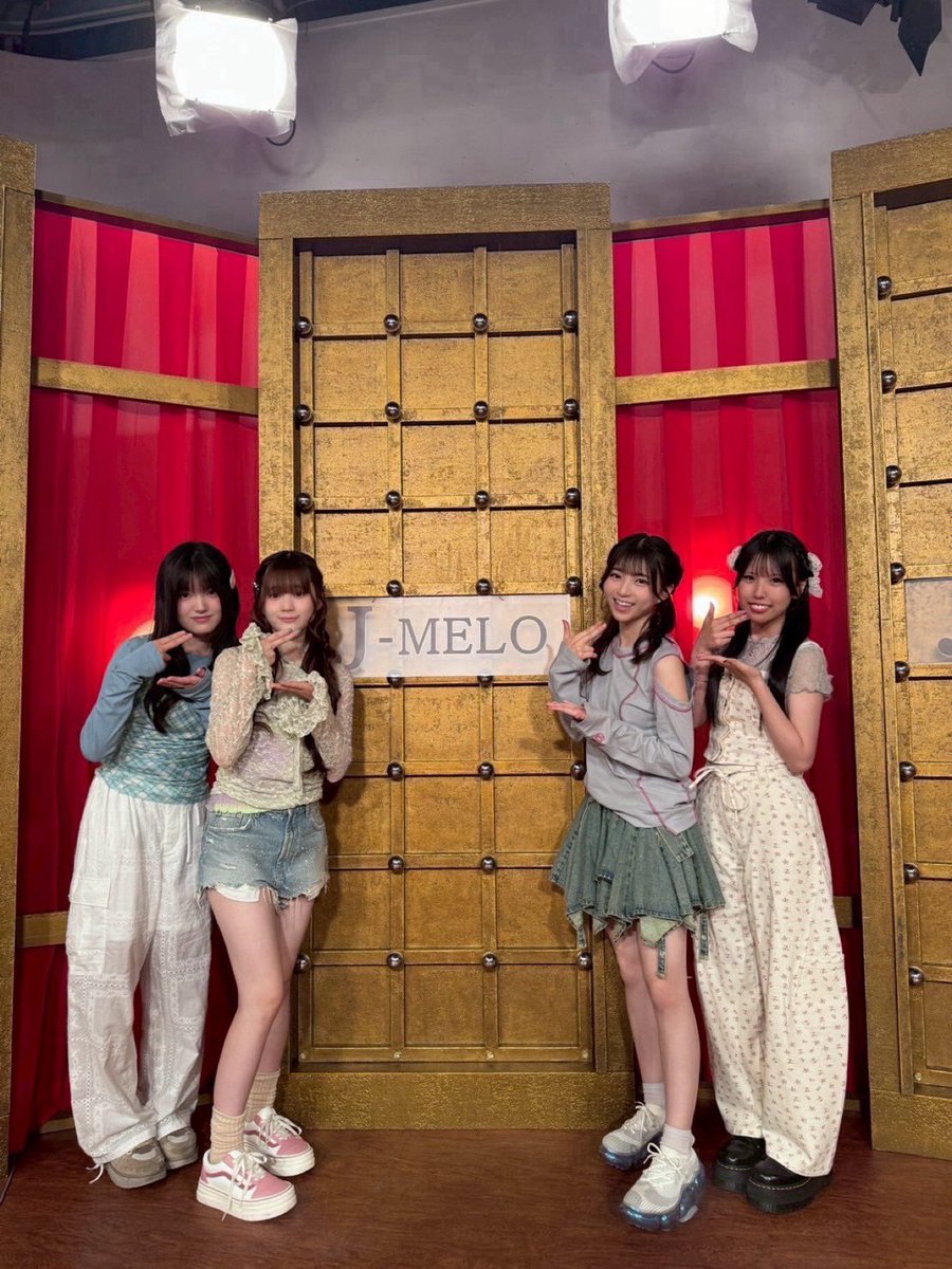 _negiton's tweet photo. もうすぐ放送です🎞️
ぜひご覧ください！ https://t.co/dmNOtz6ePk