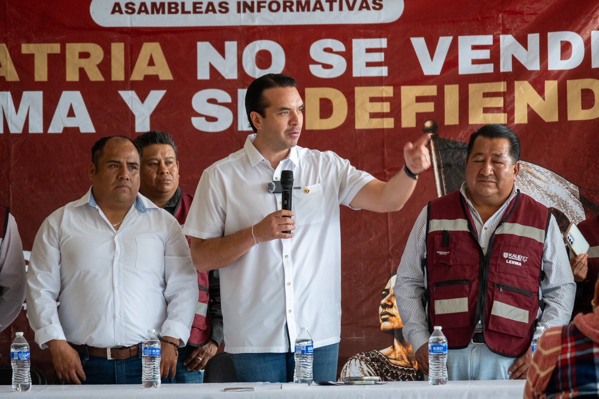kalidmohamedb's tweet photo. Desde Santa María Atarasquillo y San Miguel Ameyalco, #Lerma, seguimos llevando este mensaje de unidad y compromiso, convencidos de que la defensa de la #soberanía comienza trabajando de la mano del pueblo.
#LermaMereceMás #LermaEsMiHogar https://t.co/q4M4f4i10A
