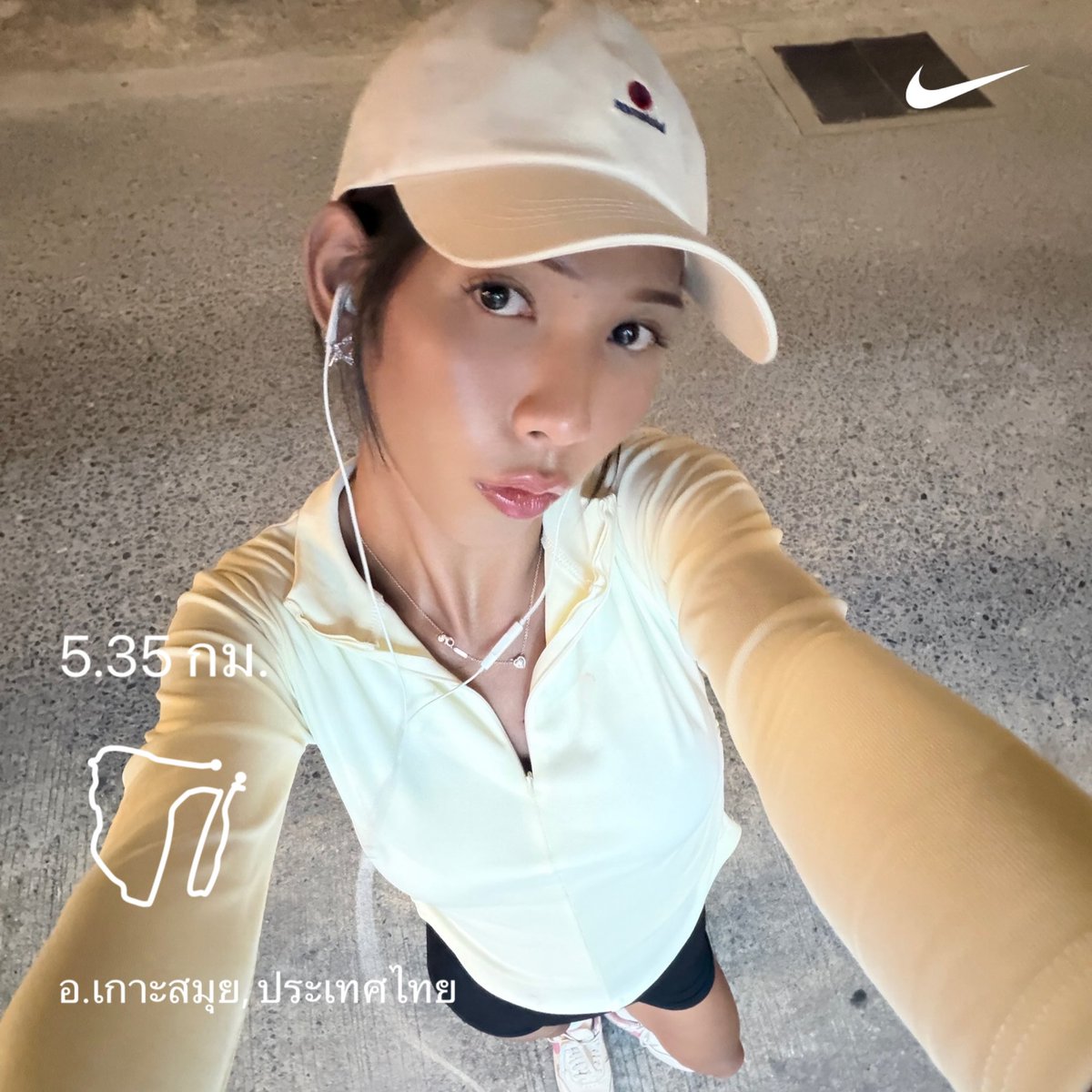 Chanichal3ca1's tweet photo. #kohsamui #runningtrain #run https://t.co/hkniQWzhBx