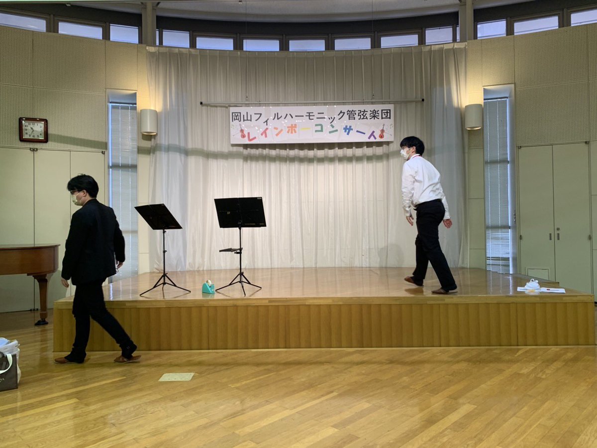 shibakenoke's tweet photo. 新入社員とステマネが似過ぎてて、全く見分けがつかない。
死活問題。 https://t.co/HPgKw8AVy0